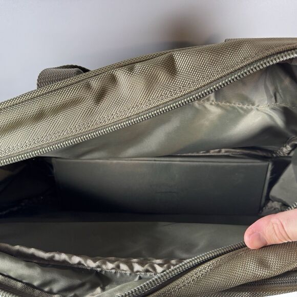 BRIGGS & RILEY Travelware Messenger Briefcase Shoulder Bag Green Nylon - Picture 7 of 8